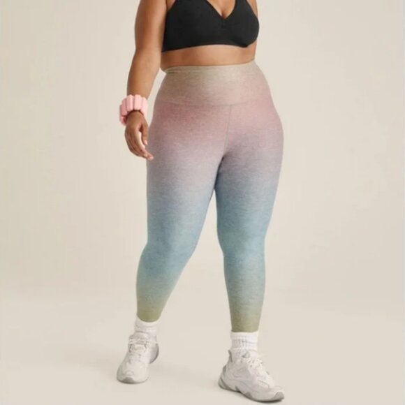 NWT Beyond Yoga Sunset Prismatic High Rise Rainbow Softmark Leggings Size 3X - Picture 10 of 10